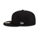 Looney Tunes Bugs Bunny Black 9FIFTY Snapback Hat - Image 4